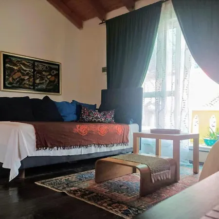 Beautiful Vintage House *