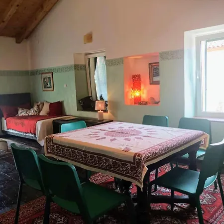 펜션 Beautiful Vintage House 비스